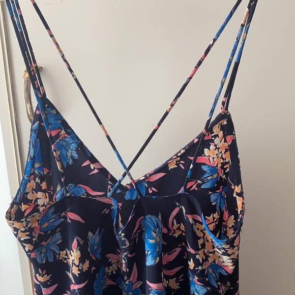 Summer dress - Picture 3 of 3